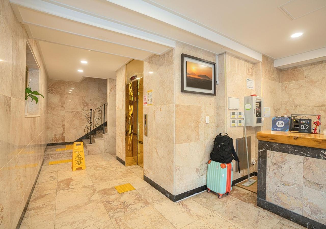 J2 Family Hotel Jeju Dış mekan fotoğraf