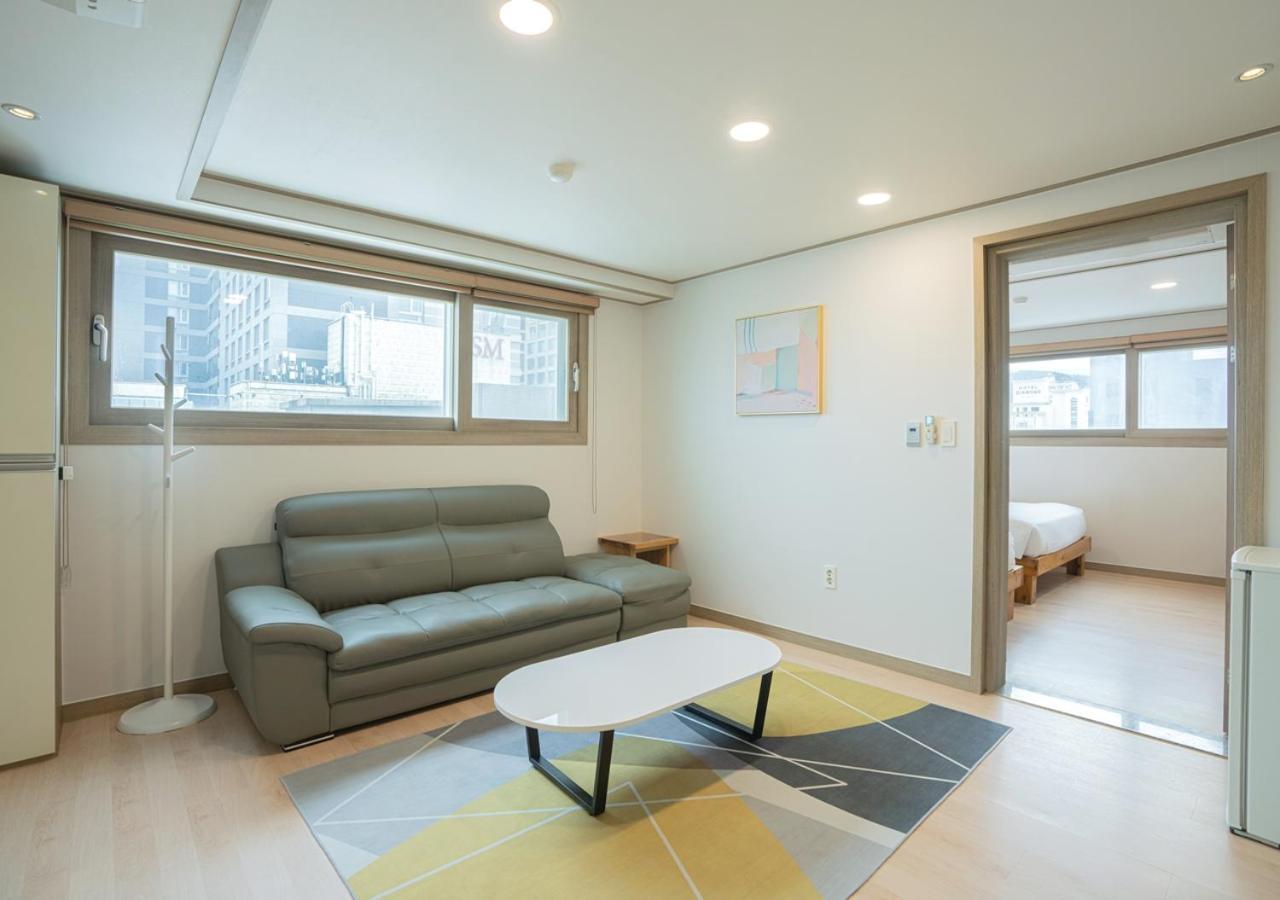 J2 Family Hotel Jeju Dış mekan fotoğraf