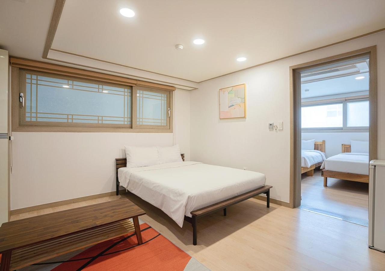 J2 Family Hotel Jeju Dış mekan fotoğraf