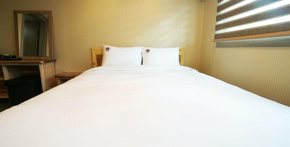 J2 Family Hotel Jeju Dış mekan fotoğraf